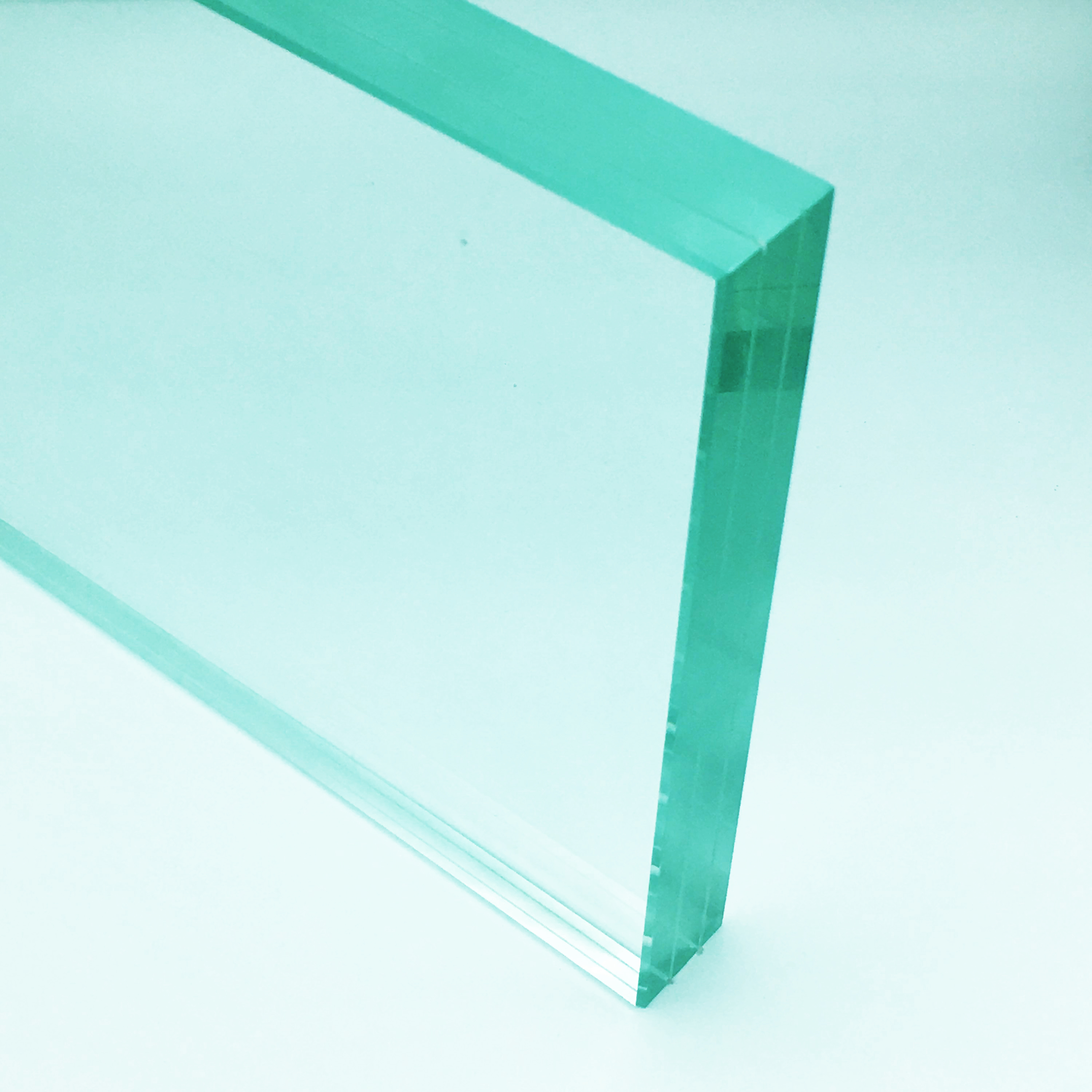 Dalle de sol en verre tri feuilleté (10.10.10/4 - 30mm)