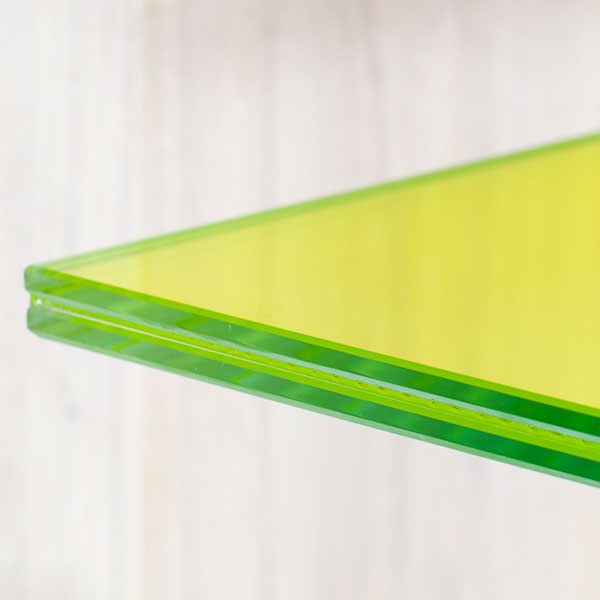 VERRE FEUILLETE COLORE